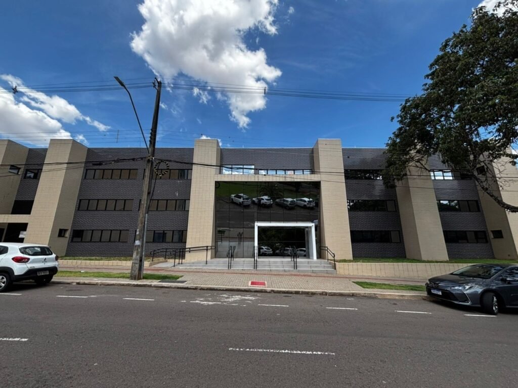 Sala Comercial–57 m²–Zona 05